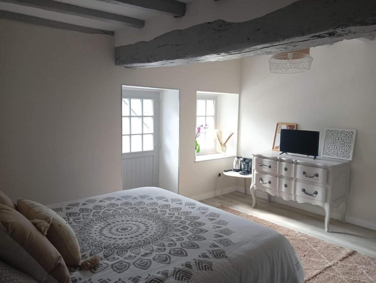 Chambre D'Hote Familiale De La Maison Bleue Lanvallay Buitenkant foto