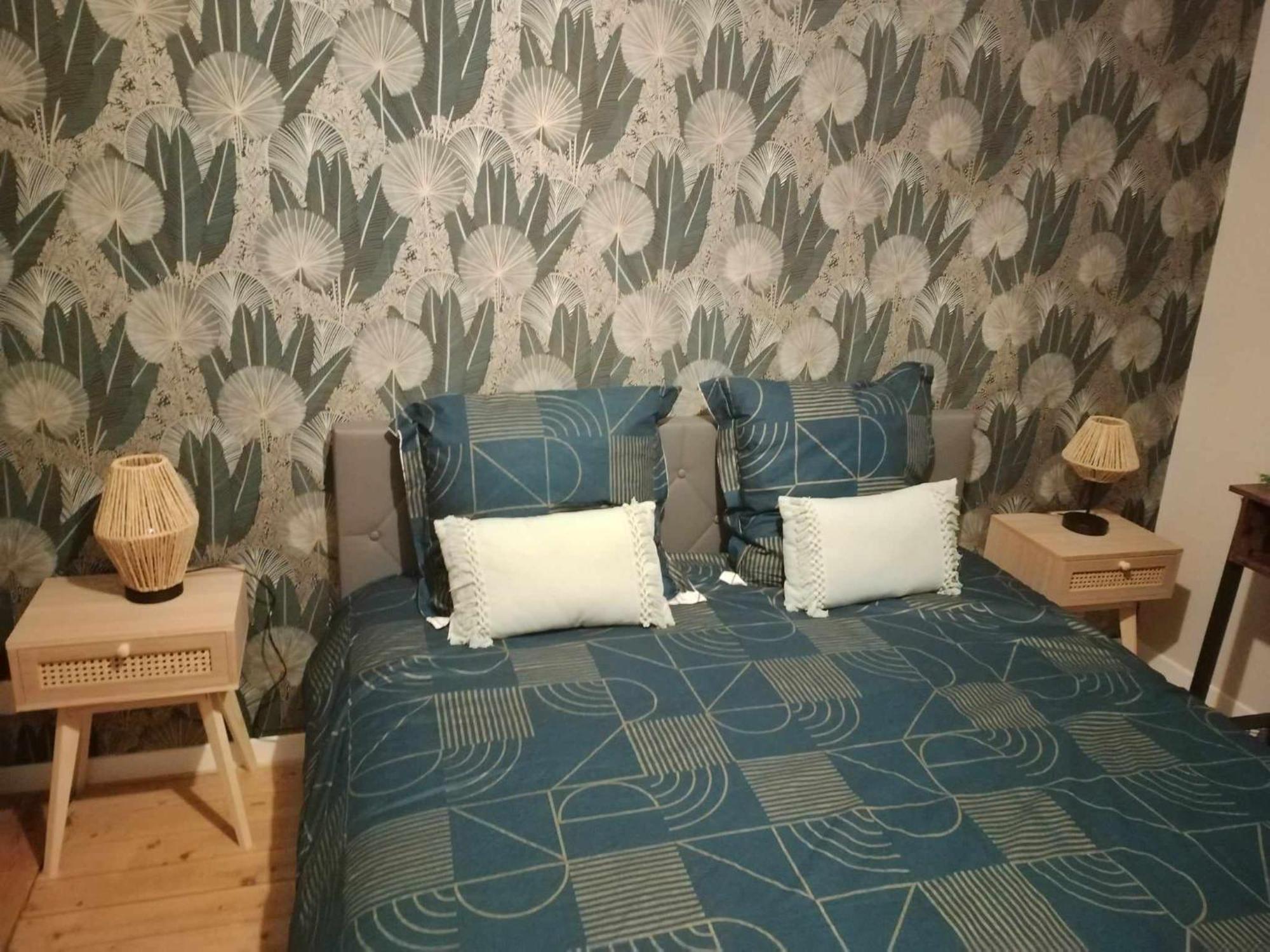 Chambre D'Hote Familiale De La Maison Bleue Lanvallay Buitenkant foto